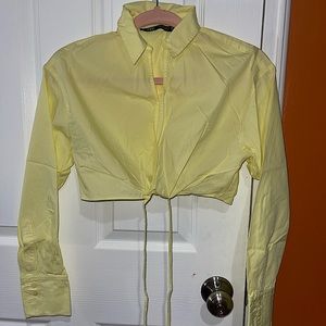 Yellow Longsleeves ZARA top. In size XS